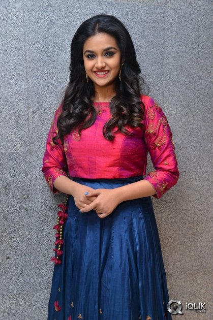 Keerthy-Suresh-at-Remo-Movie-Success-Meet